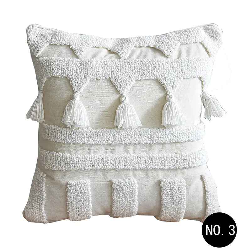 Nordic Throw Pillow – Moroccan-Inspired Elegance for Your Home