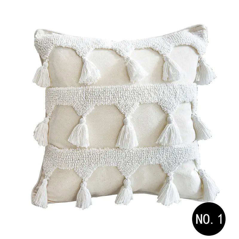 Nordic Throw Pillow – Moroccan-Inspired Elegance for Your Home