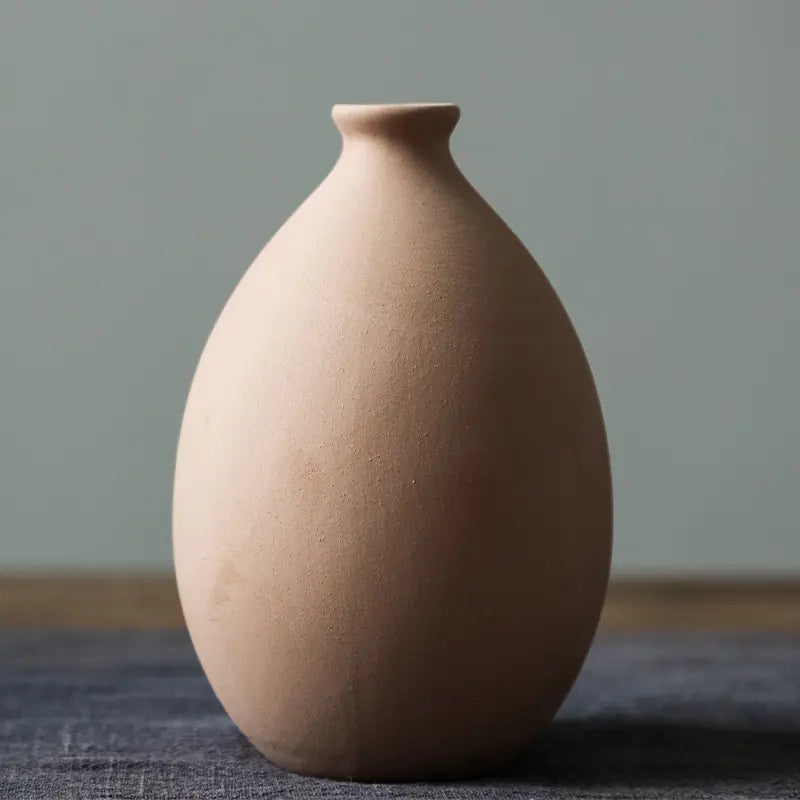 Minimalist Nordic Ceramic Vases – Elegance in Every Detail